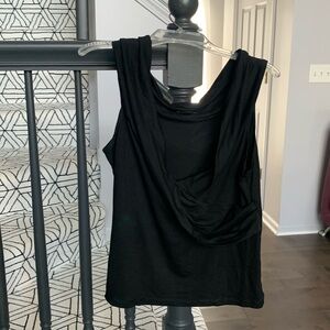 SEXY BCBGMAXAZRIA BLACK TOP 👍❤️